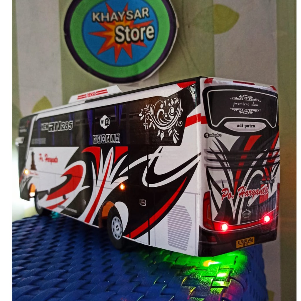 Miniatur bus bis shd haryanto merah plus lampu