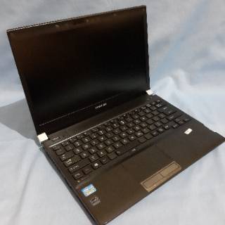 Laptop Core i5 Toshiba Dynabook R732 Core i5 Gen 3, lcd 13