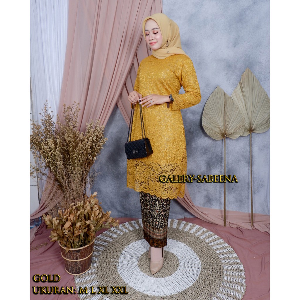 Kebaya Moderan /  Kebaya Brokat set Rok Plisket  / Kebaya wisuda / kebaya pesta pakaian tradisional