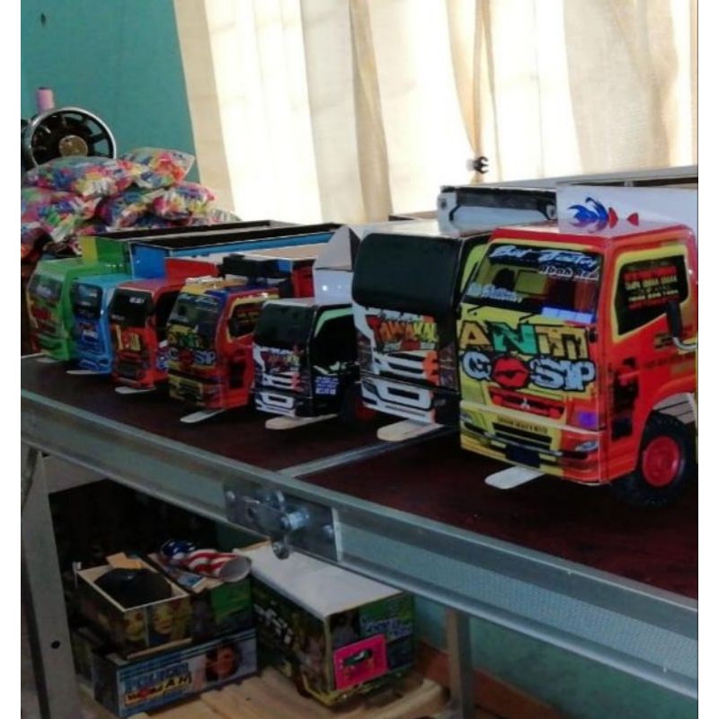  MINIATUR  TRUK  KAYU TRUK  OLENG  Shopee Indonesia