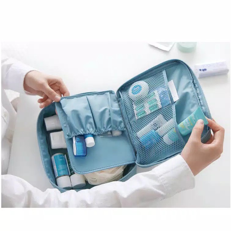 TAS KOSMETIK KOREA TRAVEL COSMETIC MULTI POUCH TRAVEL MATE ORGANIZER BAG TRAVELLING KIT MAKE UP MAKEUP DOMPET TOILETRY WATERPROOF ANTI AIR MULTIFUNGSI SERBAGUNA KAPASITAS BESAR