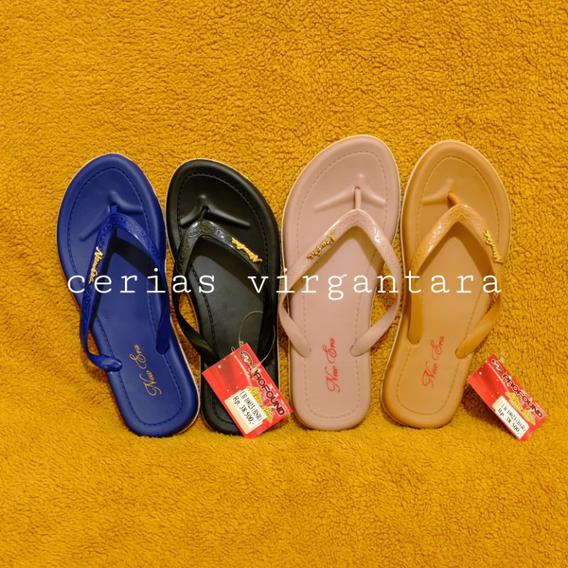 Sandal japit wanita New Era LB10023