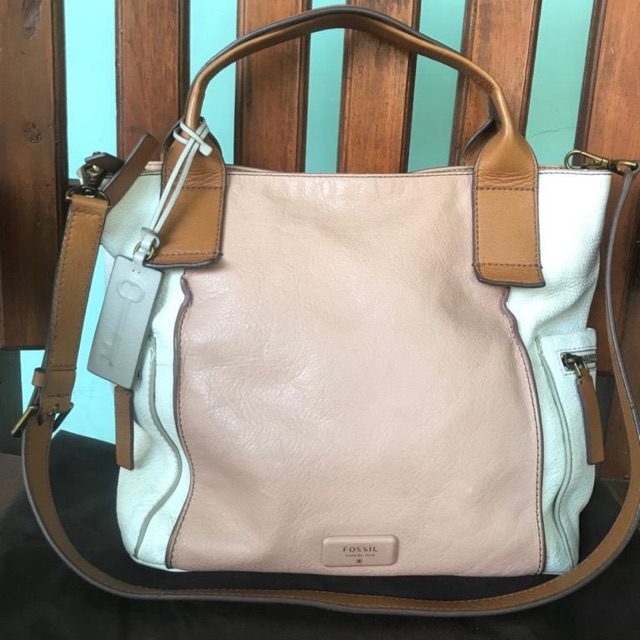 100% Authentic Preloved Fossil Emerson Satchel Large
