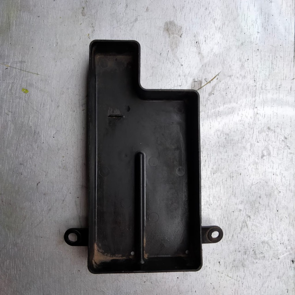 BAGASI TOOLBOX YAMAHA VEGA R LAMA