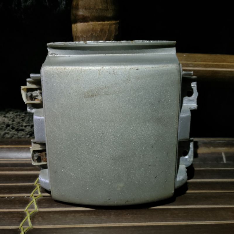 sambungan bodi belakang Honda Tiger lawas Tiger 2000 Strada original