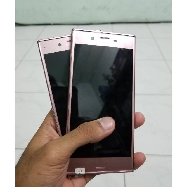 Sony Xperia XZ Second