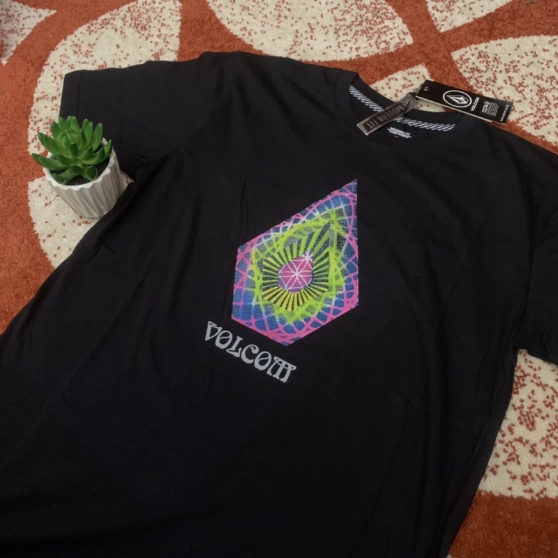 Kaos Volcom Star shield Stone black mirror