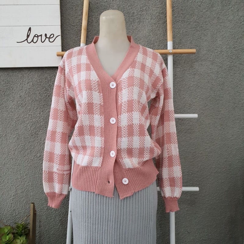 BEST SELLER CARDIGAN KOTAK/RAJUT CATUR/CARDI KEKINIAN/KOTAK CARDIE RAJUT Outerwear Cardigan Rajut Helen Premium OOTD Remaja/AZARA SQUARE CARDI / Korean square cardy / Outer kotak kotak / Cardigan rajut/COD-KOTAK CARDIE PREMIUM RAJUT KNITT TEBAL OUTERWEAR