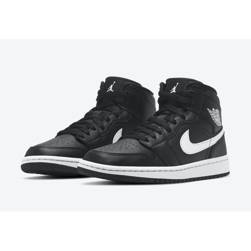 air jordan mid 1 se black and white