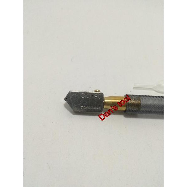 Alat Pemotong Kaca / Pisau Kaca Minyak Toyo Tc 90 Japan
