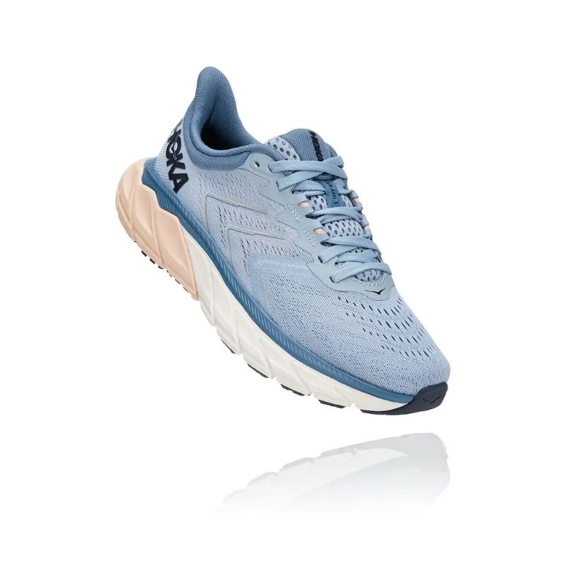 womens hoka arahi 5