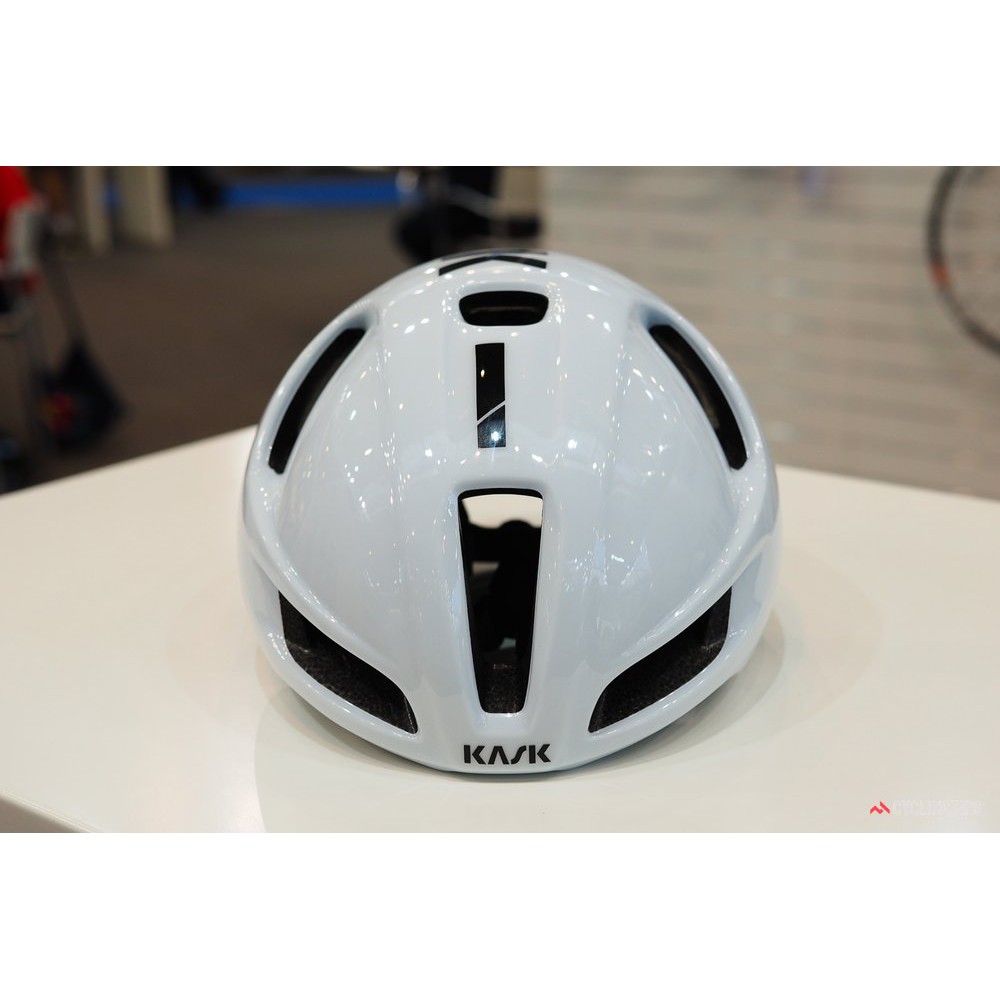 HELM KASK UTOPIA WHITE BLACK Diskon