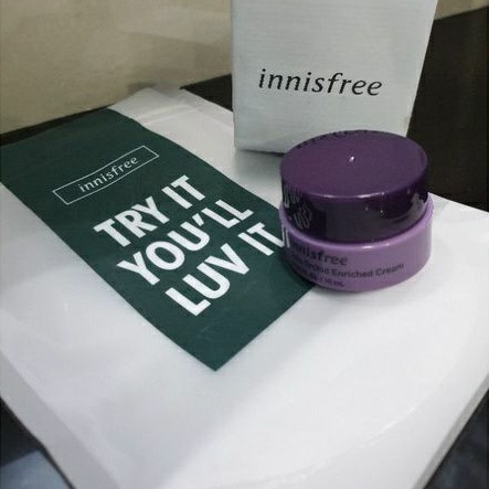 innisfree Jeju Orchid Enrich Cream 10 ml travel kit
