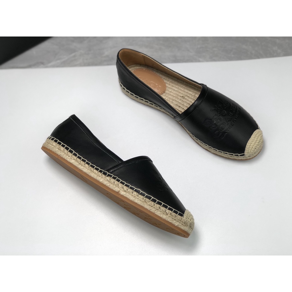 (SameDay Grab) Sheepskin material coach Ladies' flat shoes casual shoes