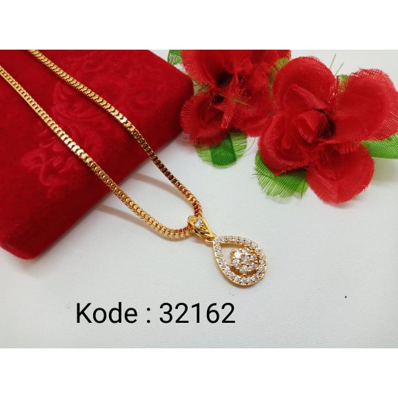 [BAYAR DITEMPAT] P32162 Kalung Dewasa + Liontin  Xuping Lapis Emas Anti Karat Pusat Xuping JakartaAT