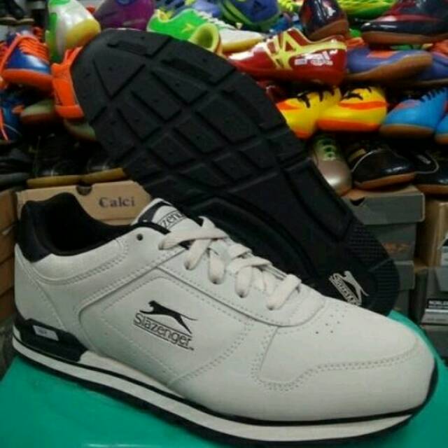 SEPATU SLAZENGER ORIGINAL