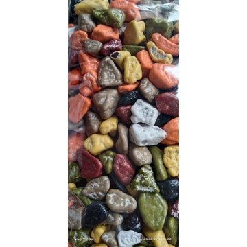 

COKELAT KERIKIL WARNA WARNI