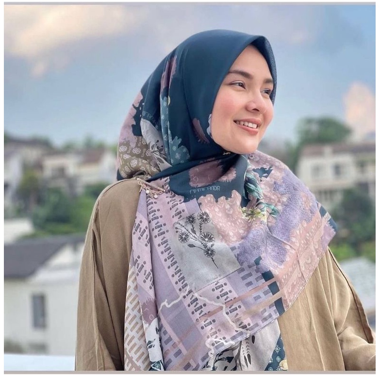 odion scarf ria miranda