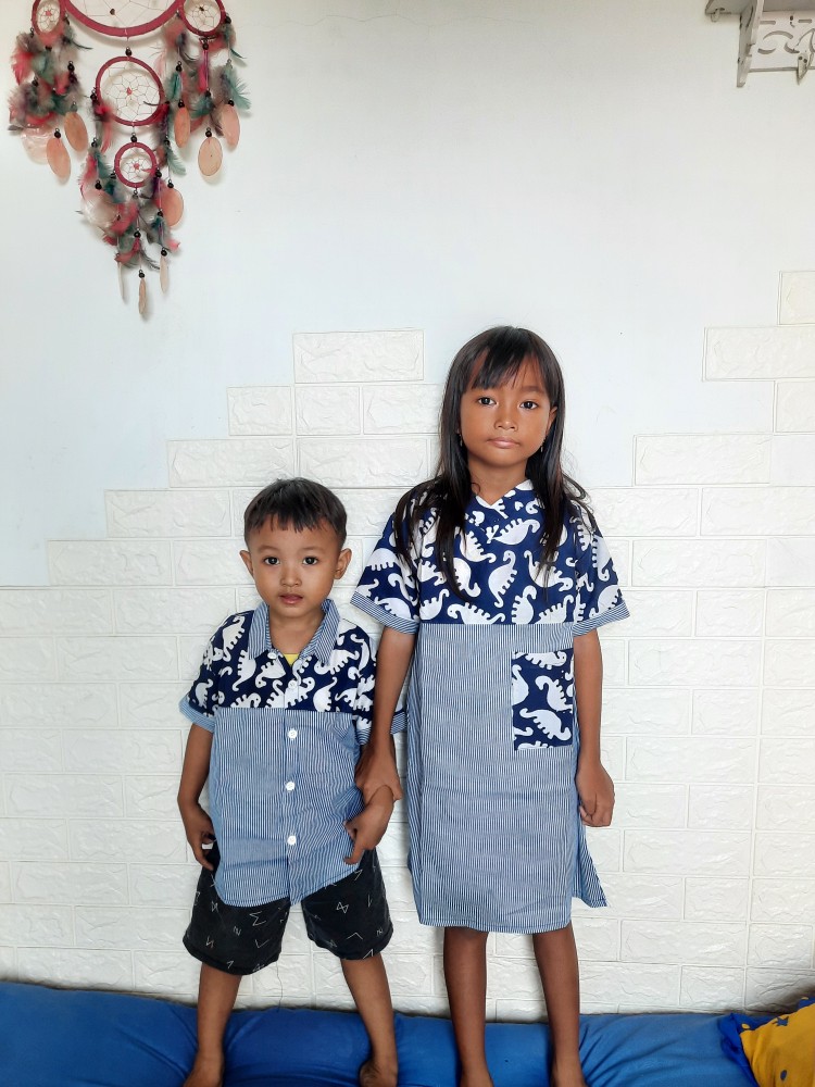 Couple Dress Batik Anak Motif Hewan Dino Dress Batik Unik Kakak Adik Couple Batik Premium Cantik