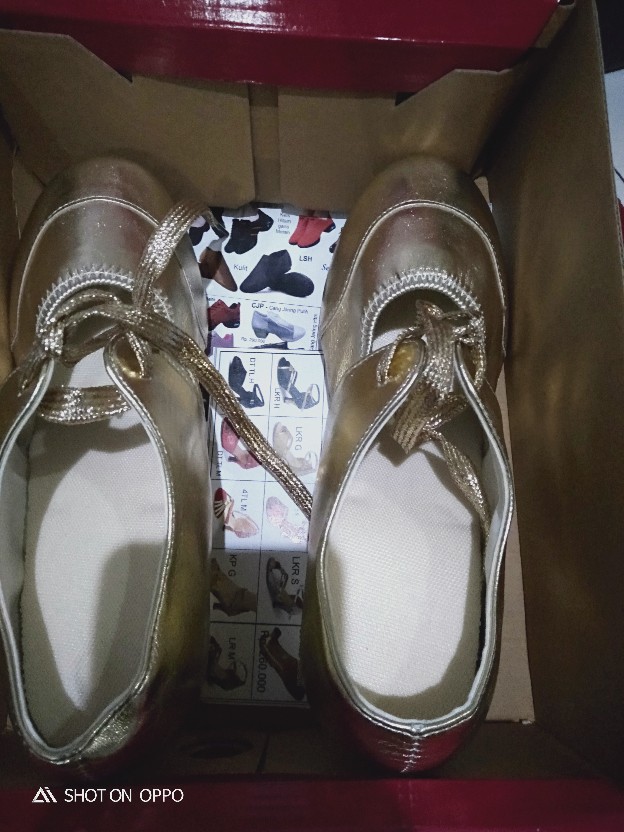 Sepatu Line Dance Wanita Oxford Tali