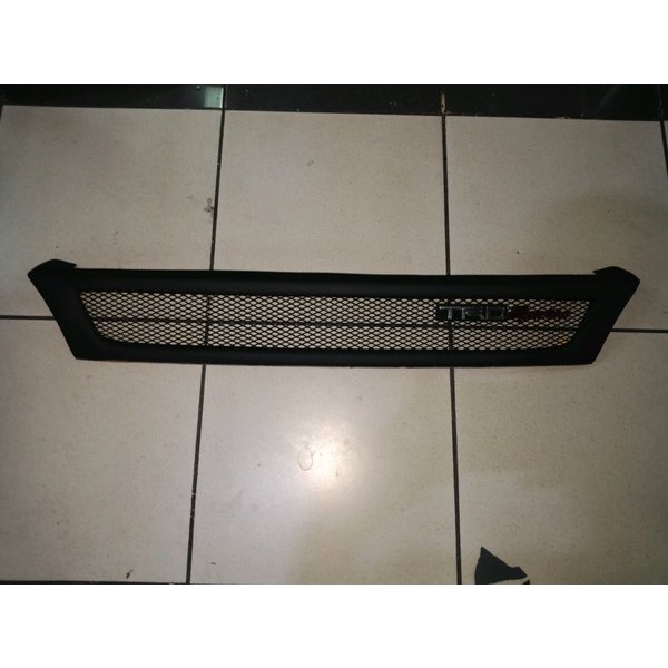 grill great corolla emblem TRD