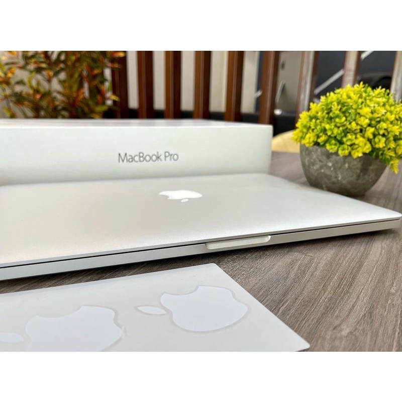 MacBook Pro Retina 2015  Ram 8/16 Ssd 128/256GB Core i5