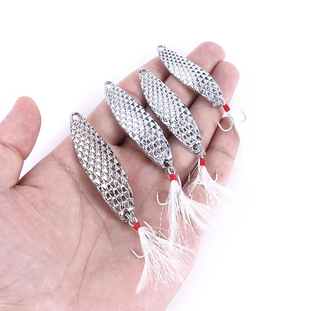 Hengjia 1pc Umpan Pancing Leech Fishing Lure Metal Spoon Spinnerbait Ikan Metal Sequin Lure Alat Pancing Gold/ Silver 5g 7g 10g 15g 20g