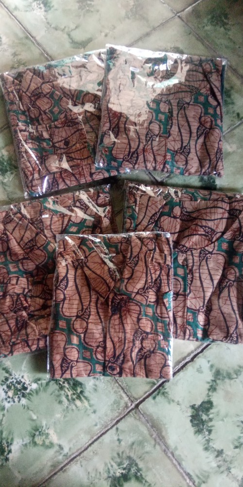 Maura Couple - Sania Ruffle Batik Couple Ori Ndoro Jowi Garansi Termurah Shopee -  Batik Modern Solo