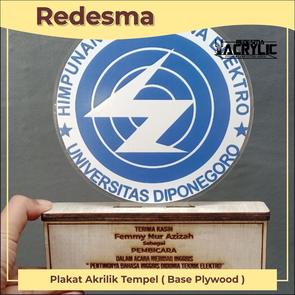 

PLAKAT AKRILIK STIKER TEMPEL (BASE PLYWOOD) CUSTOM