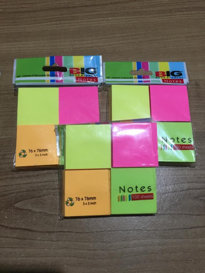 Sticky Notes BIG 4 Warna 76 x 76mm - 100 Sheets