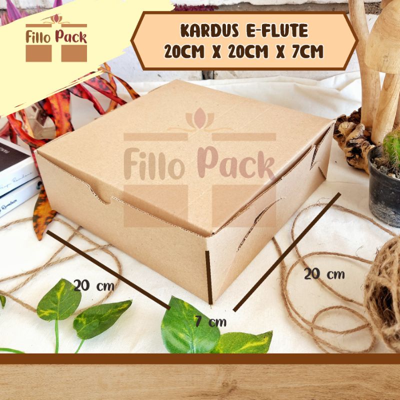 

kardus e-flute 20x20x7 ketebalan 1,5mm/kardus hampers estetik/kardus kado estetik/kardus coklat/kardus nasi tebal