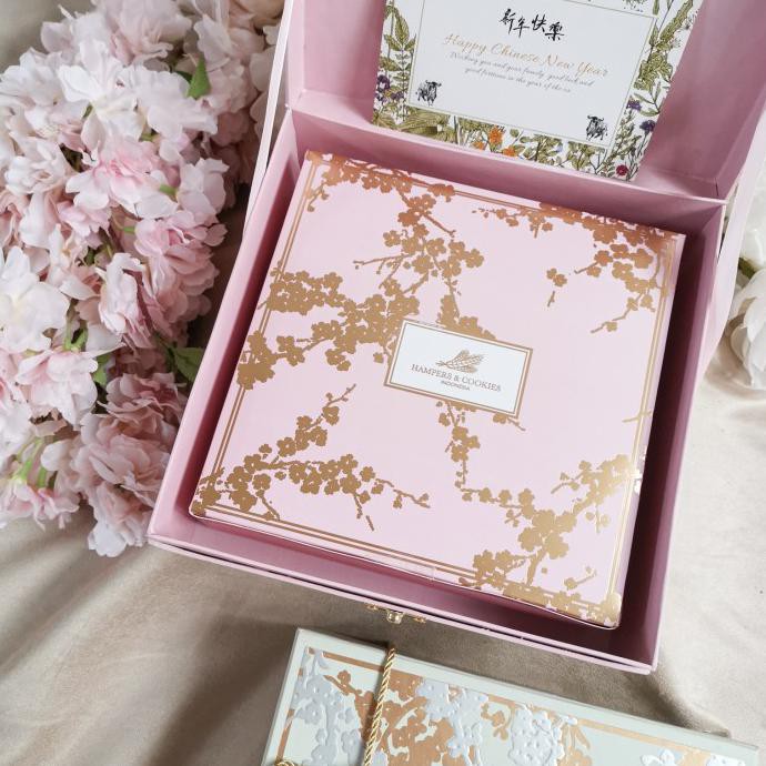 

Hampers Imlek Shanghai Soft Pink Box A - Gosend/Grab Toko.Cala1234