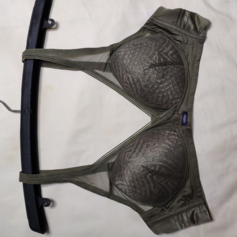 preloved bra beauty lycra size 38 A