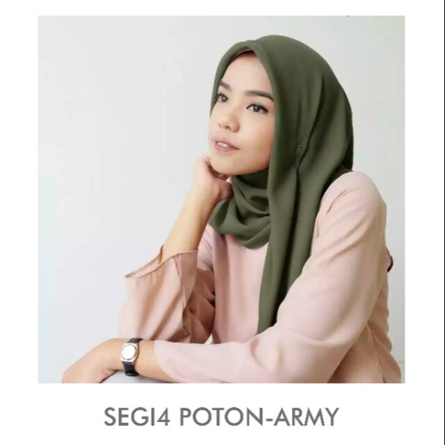 Vanilla Hijab - Segi Empat Poton (Poly Cotton by Vanilla Hijab)