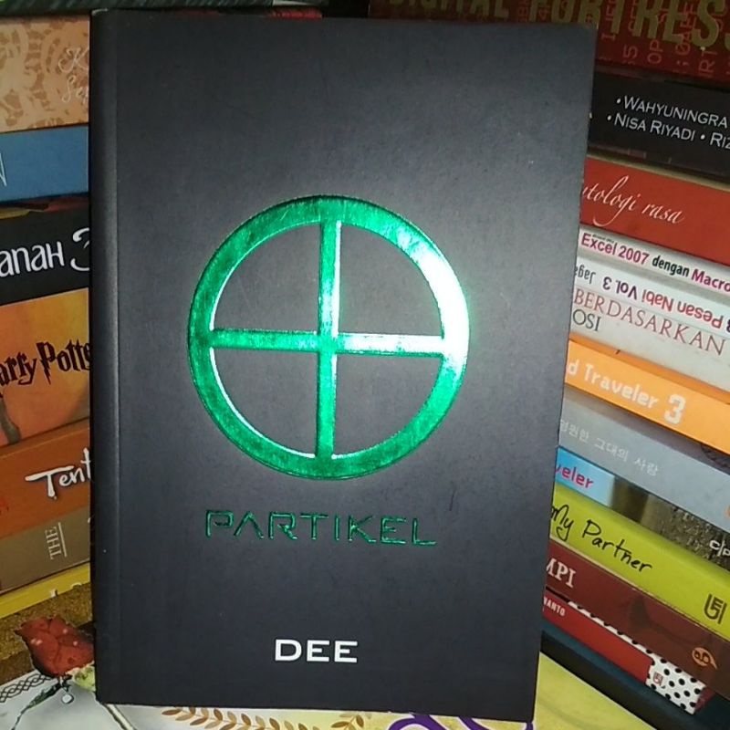 partikel supernova dee