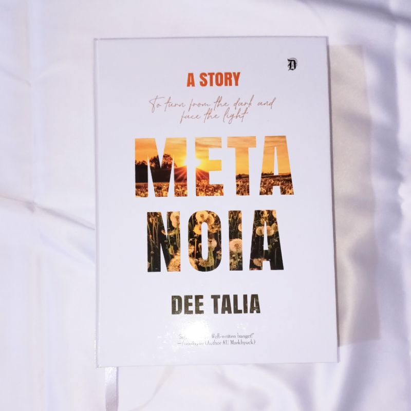 [READY STOCK] FANBOOK MARKHYUCK METANOIA BY DEE TALIA