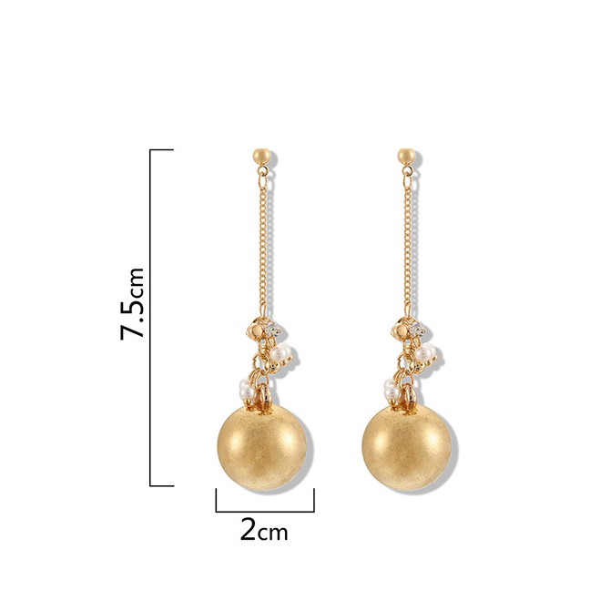 LRC Anting Tusuk Fashion Gold Pearl Round Earrings D19350