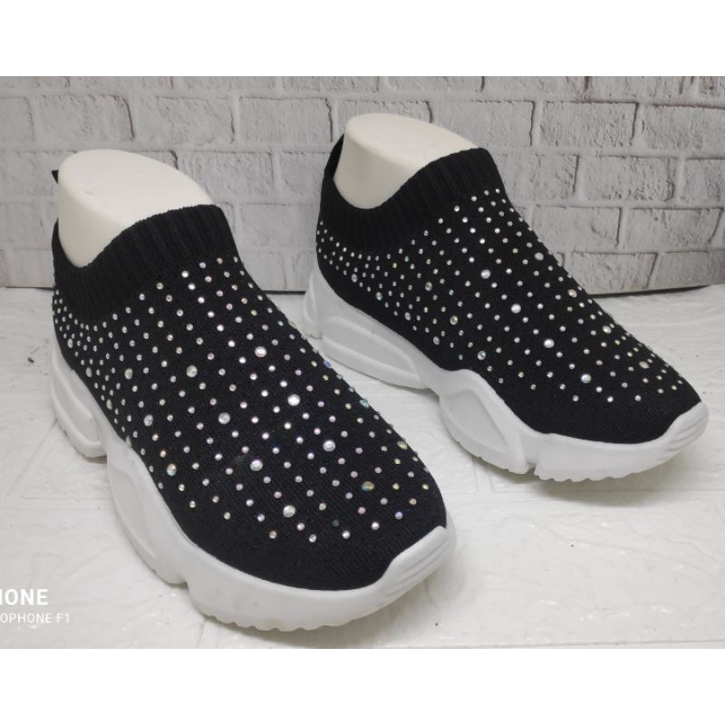 SEPATU SLIP ON ADIVON IMPORT BAHAN RAJUT BLING2