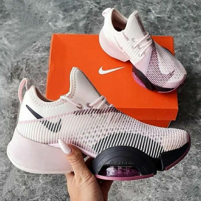 Sepatu Nike Air Zoom Superrep Barely Rose