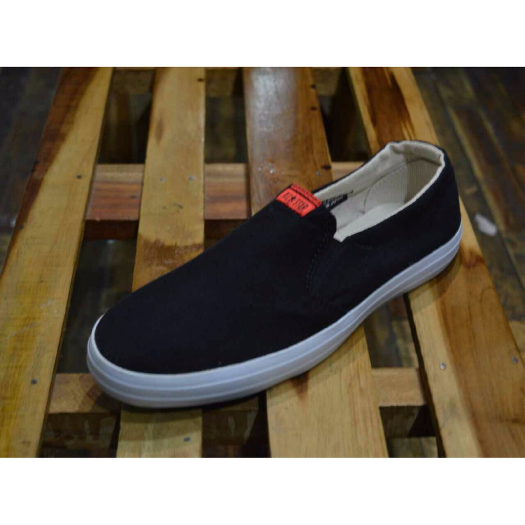 sepatu casual converse untuk pria wanita slop kerja hitam flat shoes TERMURAH