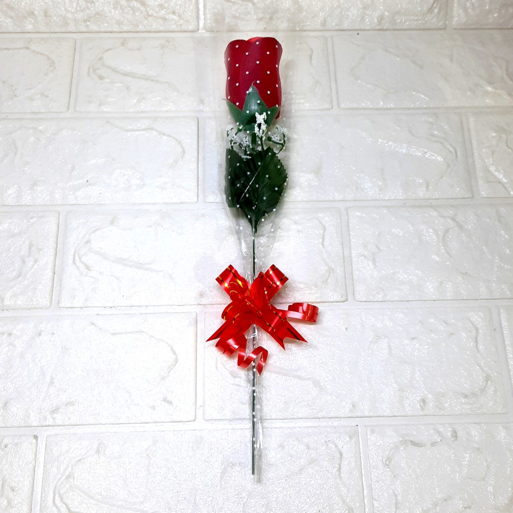 Bunga Mawar Beludru Plastik Merah Putih Valentine Rose Bunga Mawar Beludru Plastik Merah Putih Valentine Rose