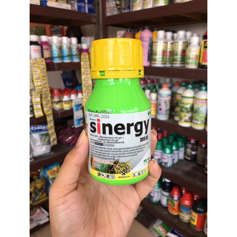 fungisida SINERGY 300ec 250ml