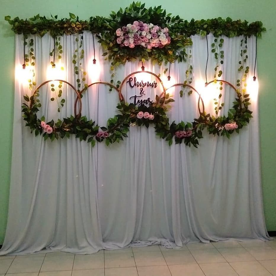 (BACKDROP TEMPEL TEMBOK) Dekorasi Lamaran, Backdrop Akad, Photobooth murah-SEWA