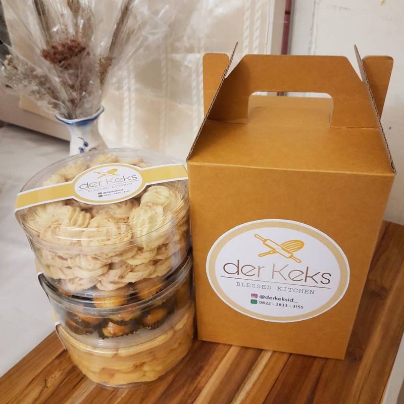 

Hampers Kue Kering