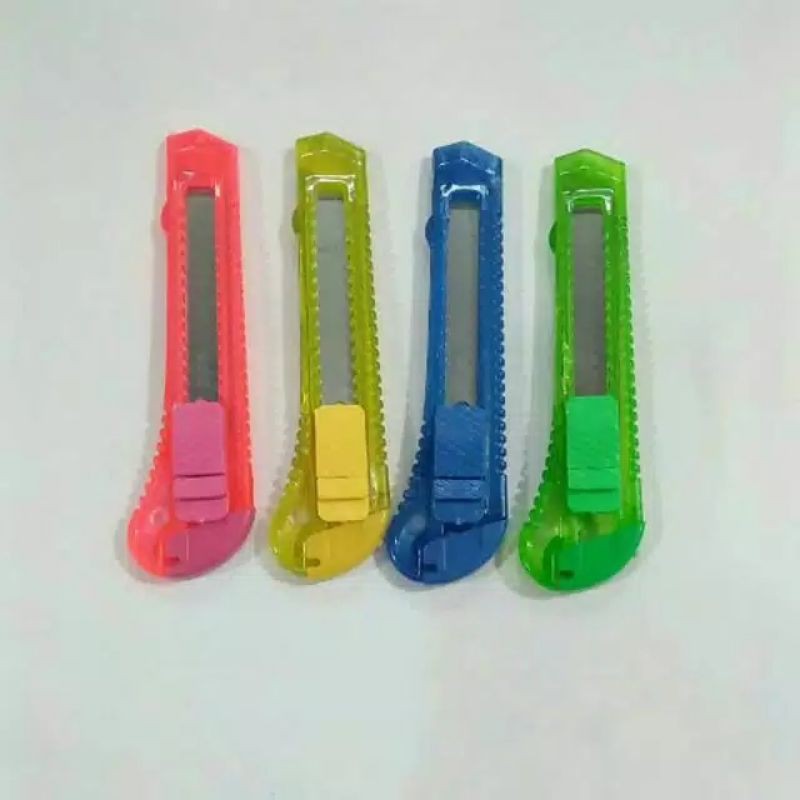 

Cutter besar