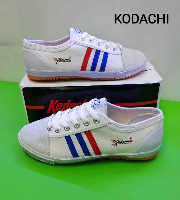 Kodachi 8111 Original Sepatu Kodaci Capung Pria Size 37 s/d 43 Murah Free Kaos kaki - Putih