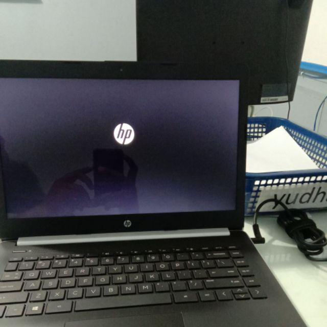 HP 14-cm0013AX A9-9425 14.0 HD 4GB 1TB Radeon 520 2GB 