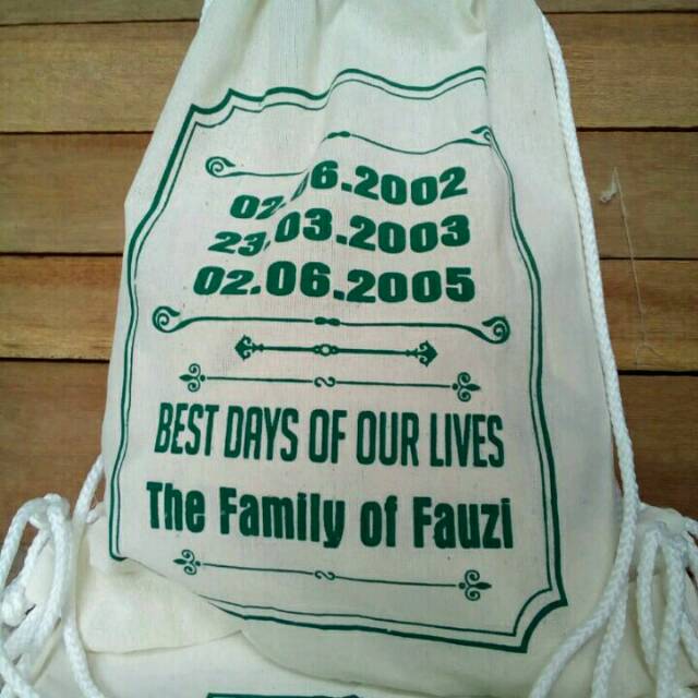 

Tas blacu punggung ukuran 30x40 cm sablon 1 sisi 1 warna