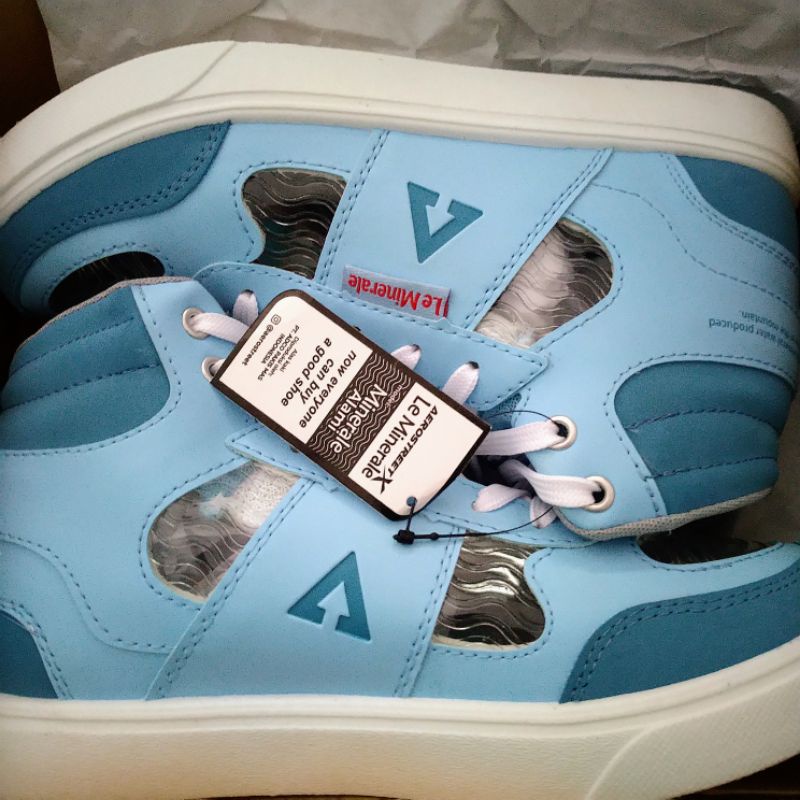 Size 37 Ready Stock Sepatu Aerostreet X Le Minerale