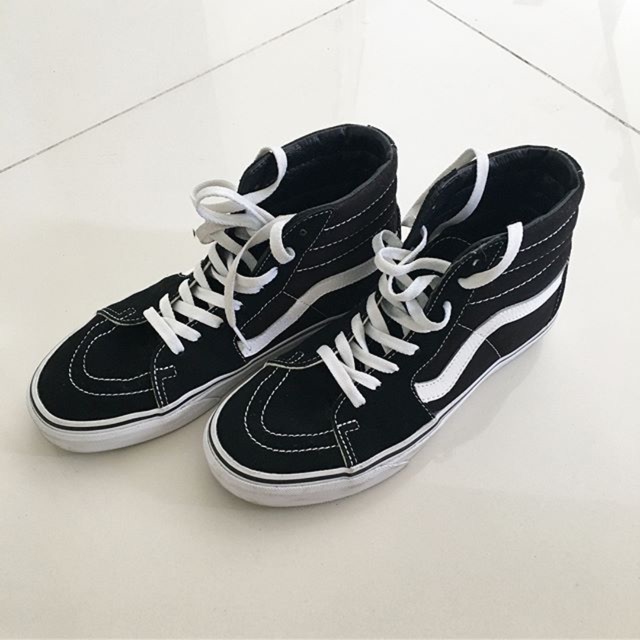 Preloved Vans sk8 Hi